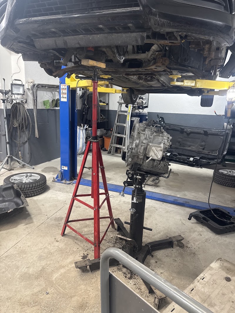 JSG AUTO REPAIRS LTD in Winnipeg